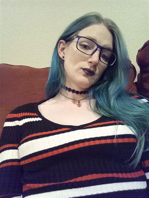 goth shemale|GothicTransGirls